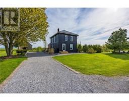 1698 LAKESHORE Road - 3