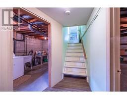 44 WOODLEY Road - 25