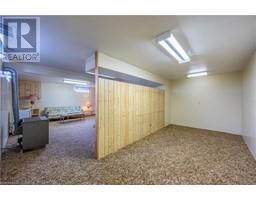 44 WOODLEY Road - 30