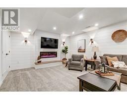 24 CRADDOCK Boulevard UnitNo. 8 - 20