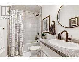 24 CRADDOCK Boulevard UnitNo. 8 - 8
