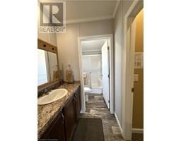 14 COPPER BEECH Drive - 24