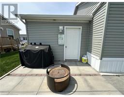 14 COPPER BEECH Drive - 40