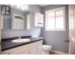 71 GOLDEN MEADOW DRIVE Drive - 30