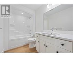 115 AMBER Street - 15