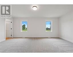 115 AMBER Street - 16