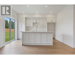 115 AMBER Street - 8