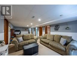 20 SHERIDAN Boulevard - 25