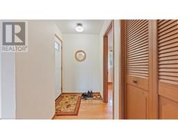 210 MARSHALL Avenue - 3
