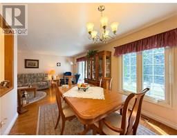 115 LYNNDALE Road - 10