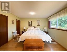 115 LYNNDALE Road - 20