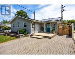 54 RIDGEWOOD Drive - 2