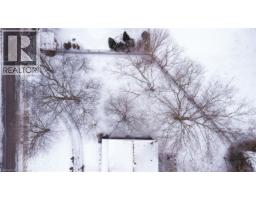 116 DUNCOMBE Road - 10