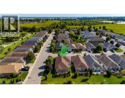 103 UPPER CANADA Drive - 30