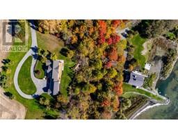 648 FRONT Road - 1