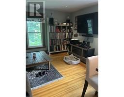 352 NORFOLK Street S - 10
