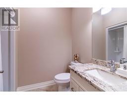 6 LYNNDALE Road - 21
