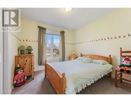 13 BAYSHORE Court - 13