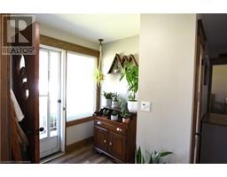 22 CHARLTON Crescent - 12