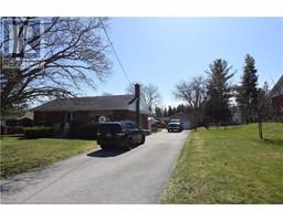22 CHARLTON Crescent - 13
