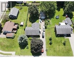 22 CHARLTON Crescent - 17