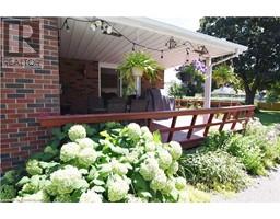 22 CHARLTON Crescent - 20