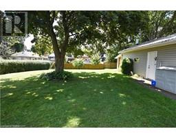 22 CHARLTON Crescent - 24