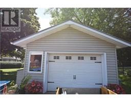 22 CHARLTON Crescent - 29