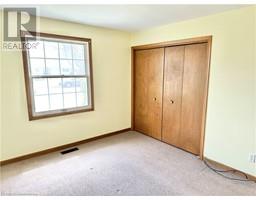 116 BERKLEY Crescent - 11