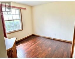 116 BERKLEY Crescent - 14