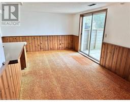 116 BERKLEY Crescent - 18
