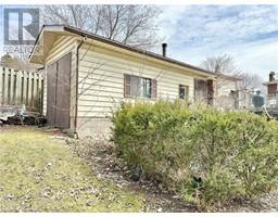 116 BERKLEY Crescent - 35