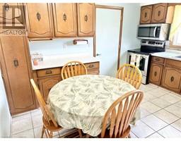 116 BERKLEY Crescent - 4