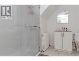 1701 KING Street E - 36