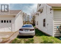 1701 KING Street E - 44