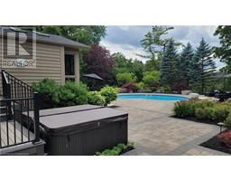25 SUNSET Drive - 40