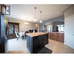 419 QUEEN Street S - 11