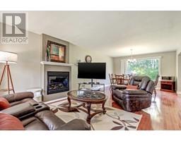 25 TYRELL Street - 4