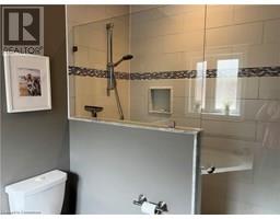 54 ANGLER Avenue - 19