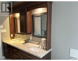 54 ANGLER Avenue - 20