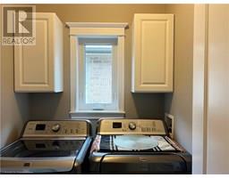 54 ANGLER Avenue - 26