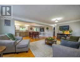 24 HENRY Street - 8