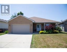 17 BRIARLEA CRES Crescent - 1