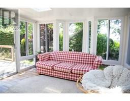 17 BRIARLEA CRES Crescent - 15