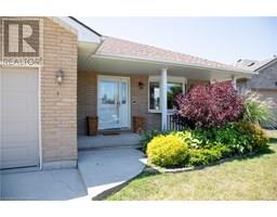 17 BRIARLEA CRES Crescent - 4