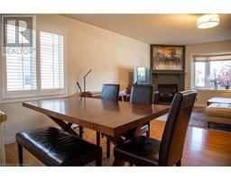 17 BRIARLEA CRES Crescent - 9
