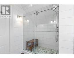 21 CHAPMAN Street W - 18