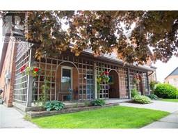 21 CHAPMAN Street W - 2