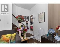 21 CHAPMAN Street W - 26