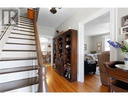 21 CHAPMAN Street W - 5